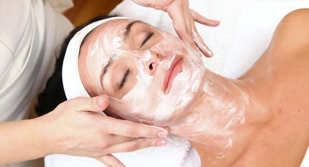 SKINCARE - PASSAGGI PER UNA PELLE PERFETTA